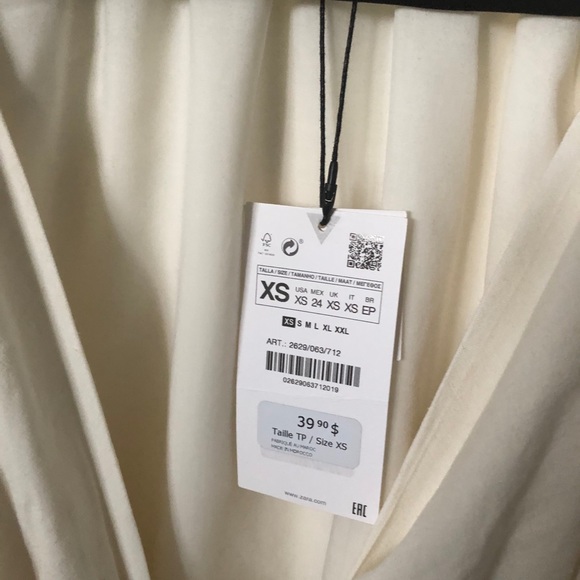 ZARA WHITE FRONT KNOT TOP - Picture 6 of 6